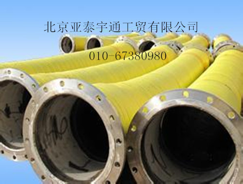 吸排膠管10